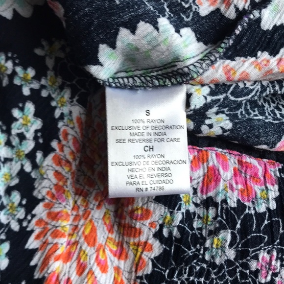 Altar'd State Bright Floral Romper - Picture 5 of 6